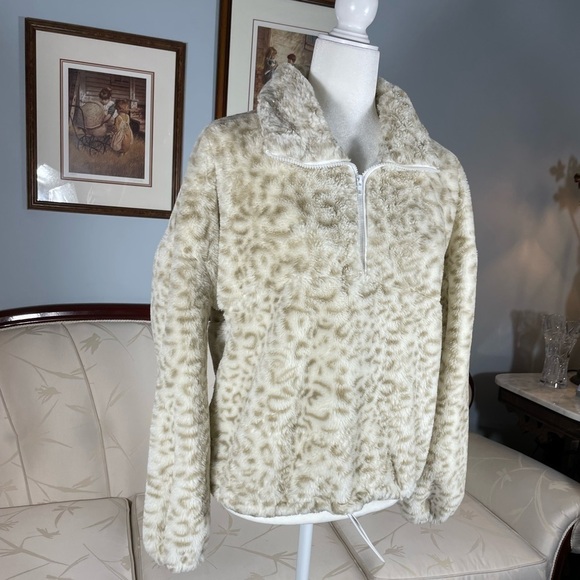 Fashion Nova Faux Fur Animal Print Quarter Zip Sweater - Picture 6 of 14